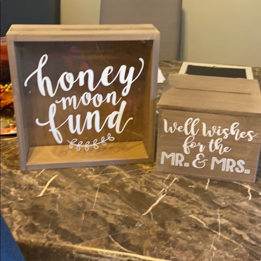 Honeymoon fun/ card box wedding